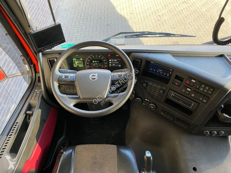 Traktor Volvo 500 8X6 + PALFINGER PK 65002-SH F...