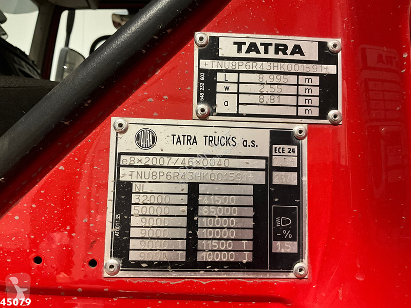 Traktor Tatra T 158 8x6 Euro 6 HMF 85 Tonmeter...