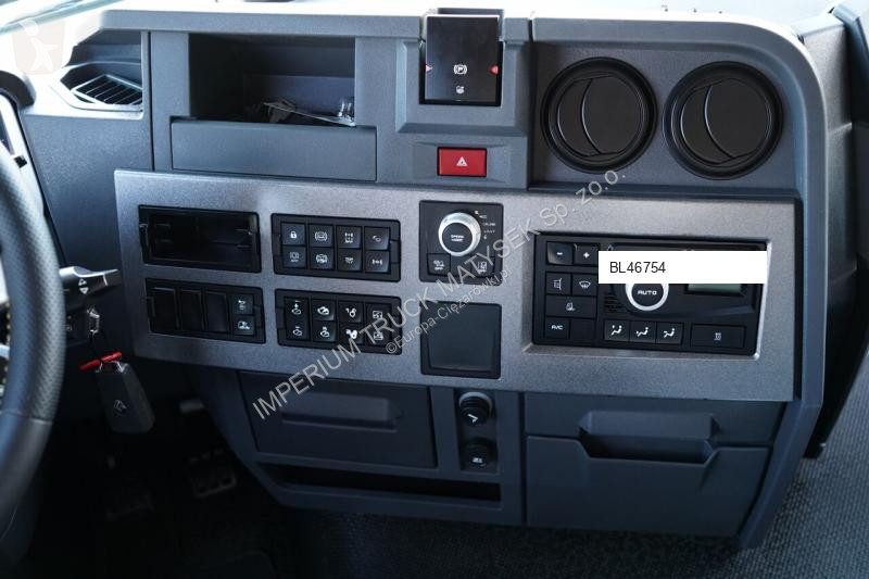 Traktor Scania T 440 / 13 LITROWY / / RETARDER...