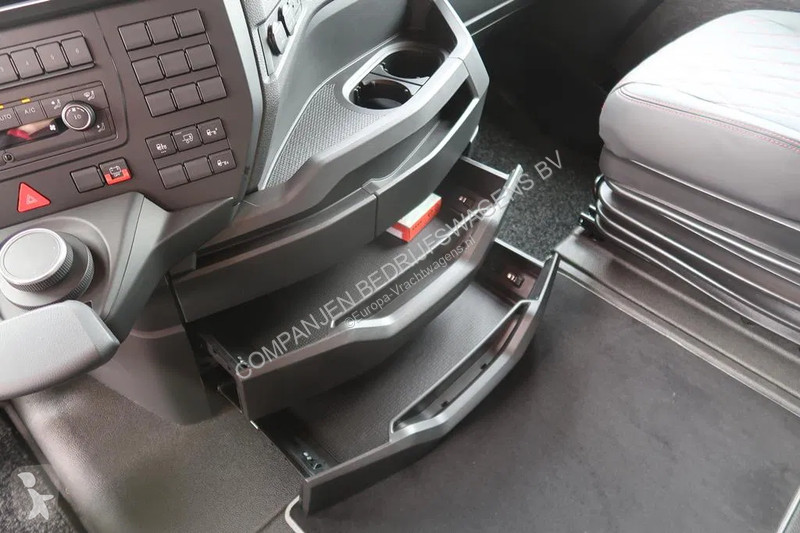 Trekker MAN D30 18.560 ADR Full air New! 75KM