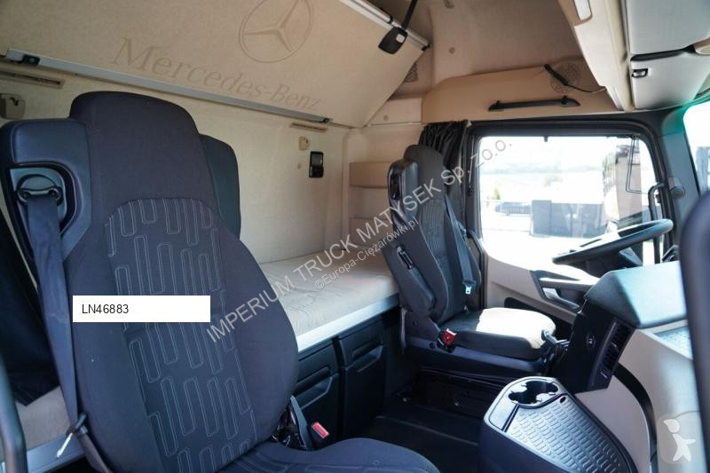 Traktor Mercedes ACTROS 1848