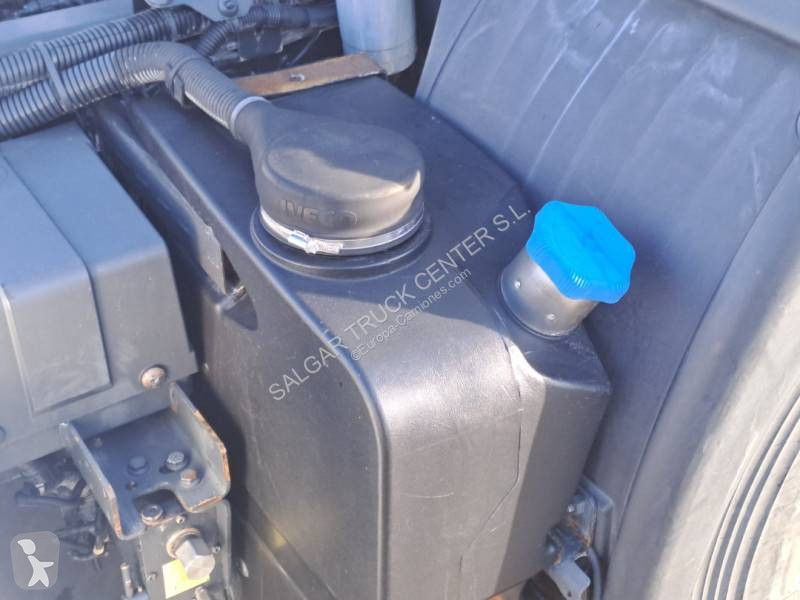 Traktor Iveco