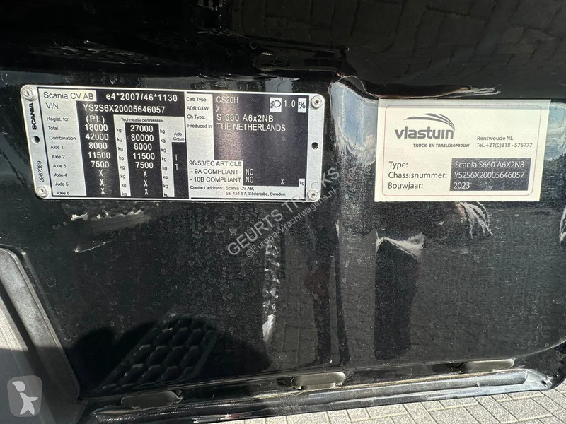 Traktor Scania S660 V8 6X2 ONGINE SPECIA...