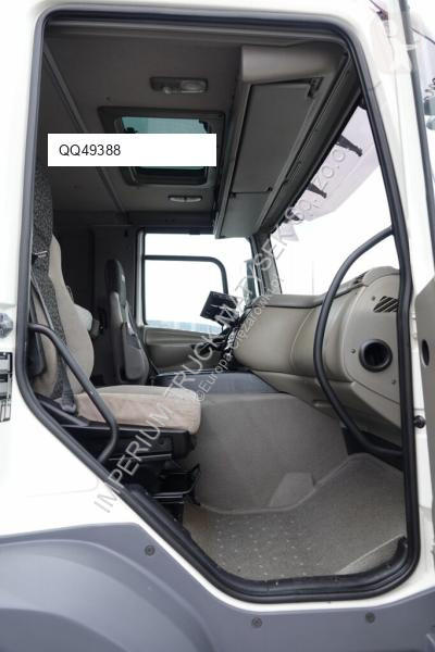 جرار DAF 85410