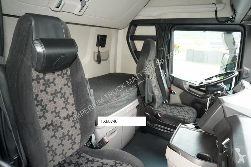 جرار Scania S 500