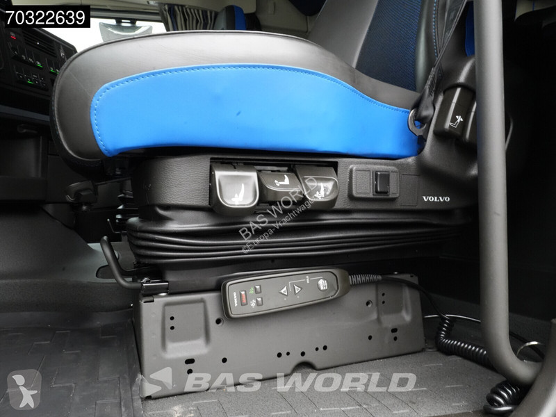 جرار Volvo Aero 500 4X2 XL TC 2xTanks VEB+ ACC CMS
