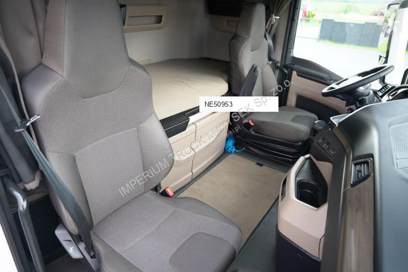 Влекач MAN TGX 18.470