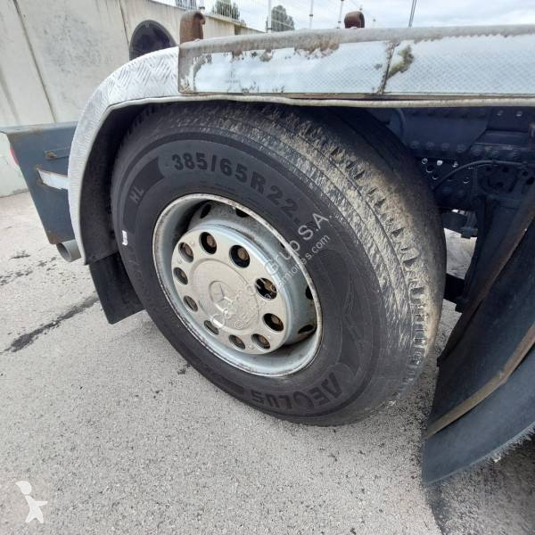 جرار Mercedes