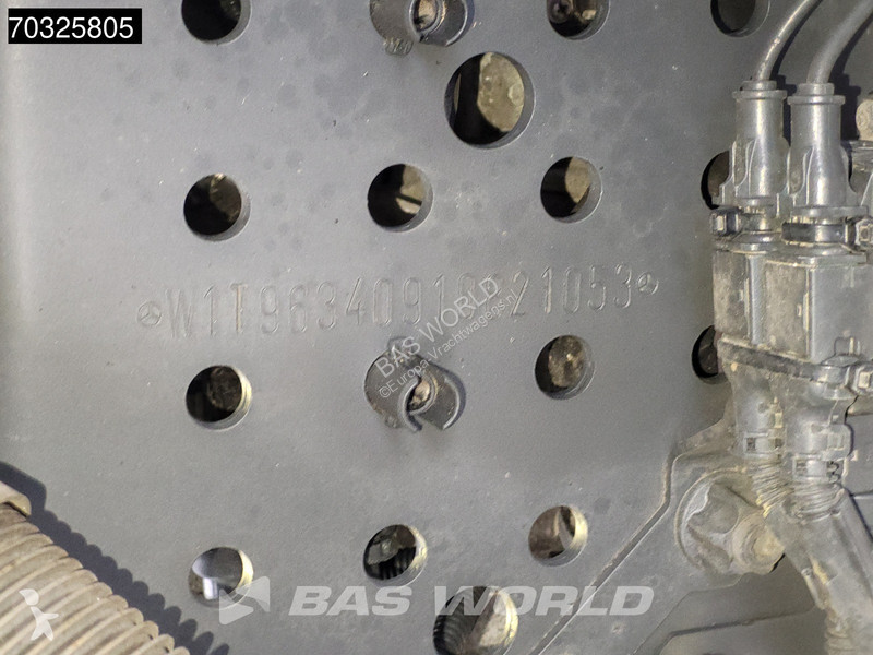 جرار Mercedes 1845 4X2 BigSpace 2xTanks Navi