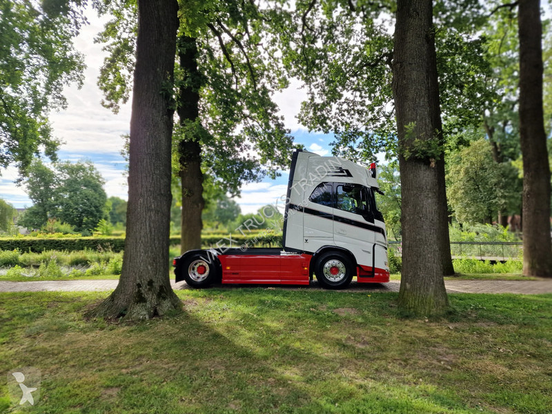 جرار Volvo Aero Globetrotter XL 4x2 - New -...
