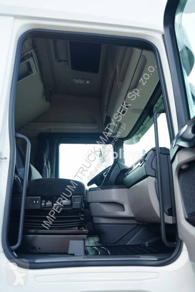 جرار Scania S 450
