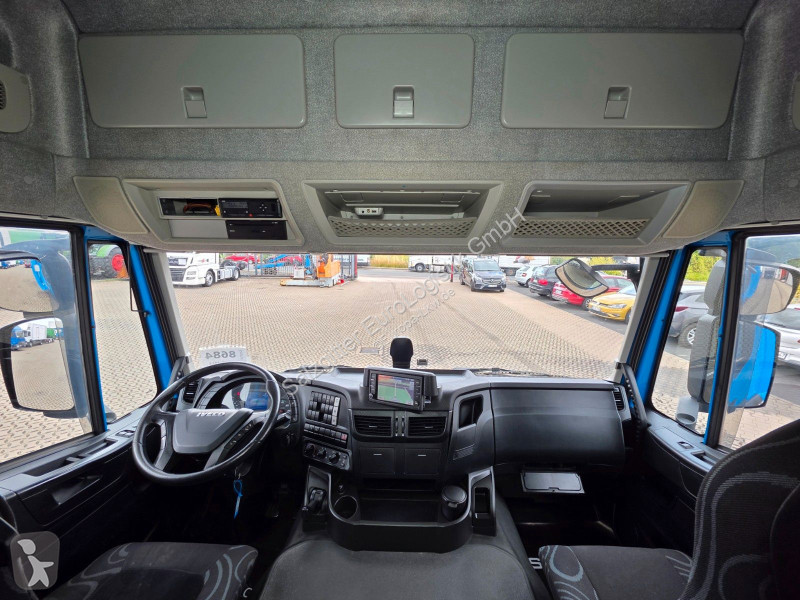 Iveco 400 / Intarder tractor unit