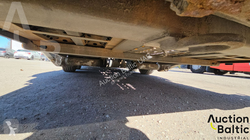 Ťahač Renault D Wide