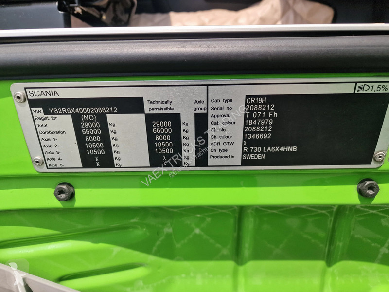 Traktor Scania R730 V8 Highline 6x4 - Show...