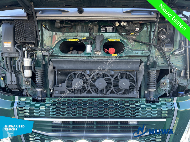 جرار Volvo 500 TC 4x2 Showtruck + I-Park