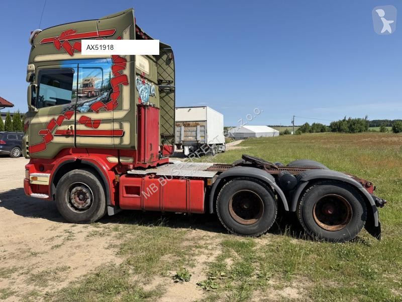 Влекач Scania R560