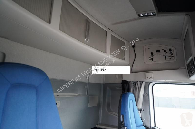 Влекач Volvo FH 500