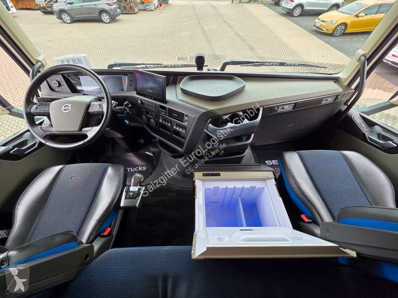 جرار Volvo 500 | 6E | Teilledersitze |...