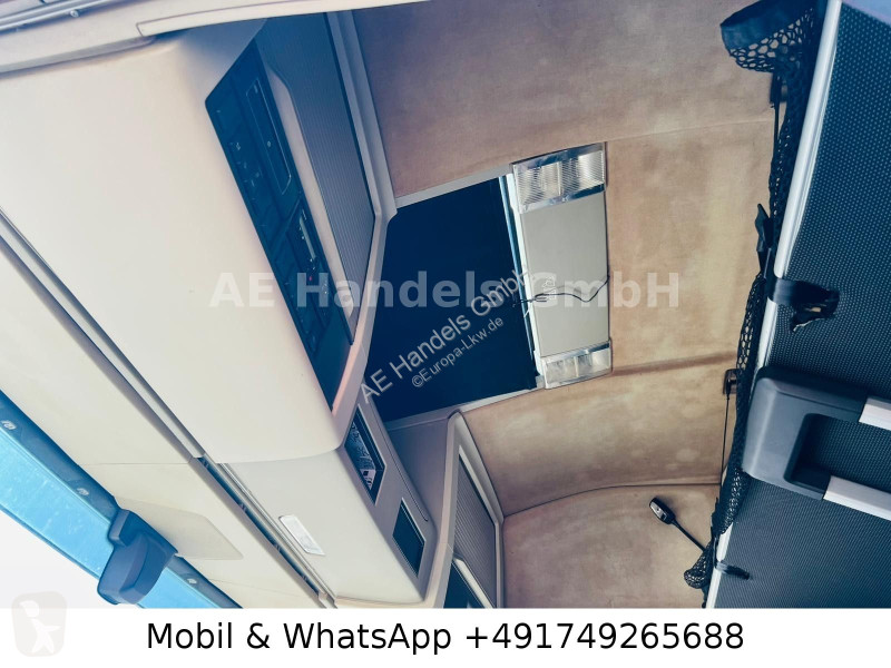 Cabeza tractora Volvo 460 Globe BL MY2016...