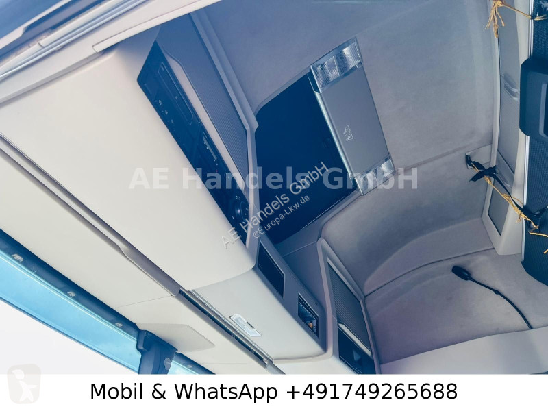 Cabeza tractora Volvo 500 Globe XL BL...