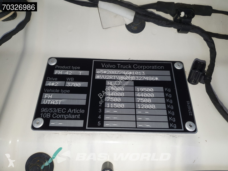 Cabeza tractora Volvo 460  4X2 Retarder...