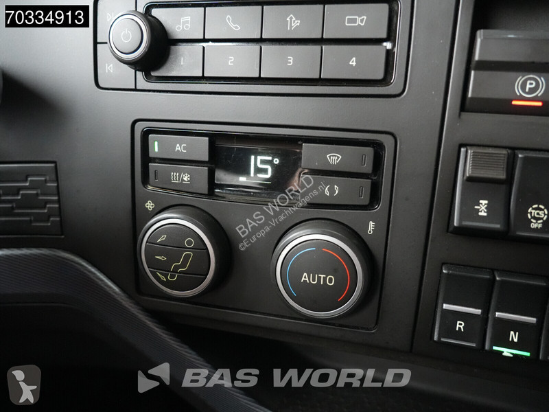 Tahač Volvo FH 460 4X2 Globe APK 08-2027 2x...