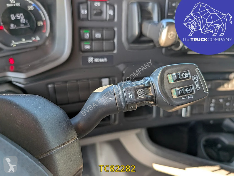 Nyergesvontató Scania 500
