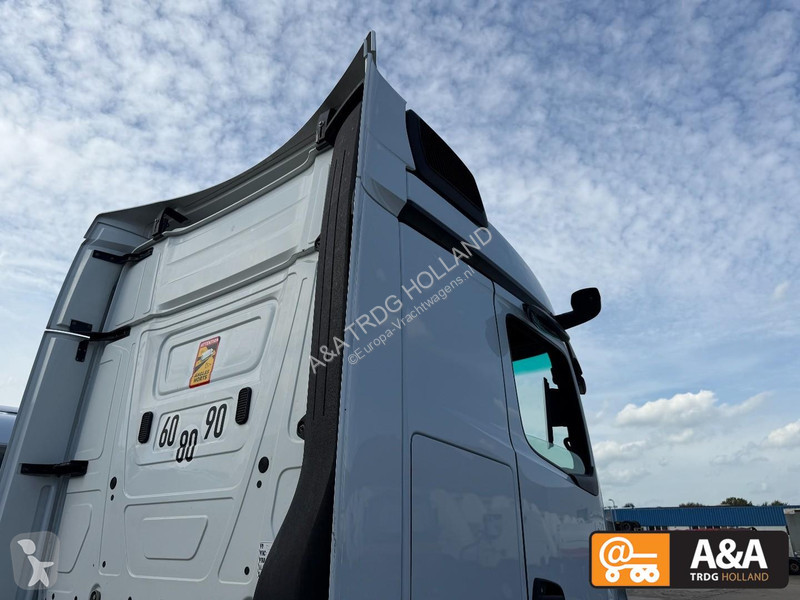 Cabeza tractora Mercedes ACTROS 1845
