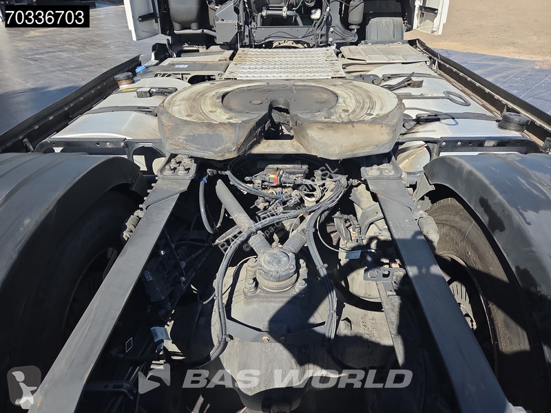 Тягач Volvo 500  4X2 XL 2xTanks Xenon ACC