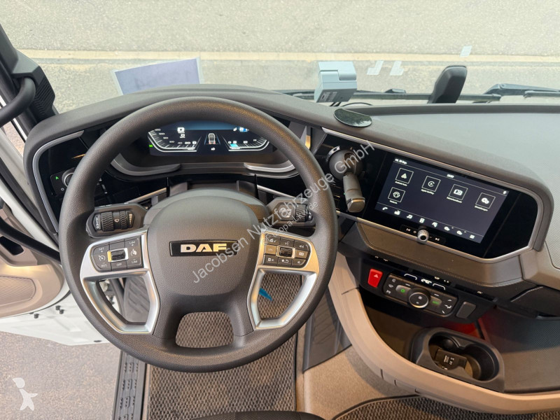 Влекач DAF 530 FT, Retarder, ACC, Standklima,...