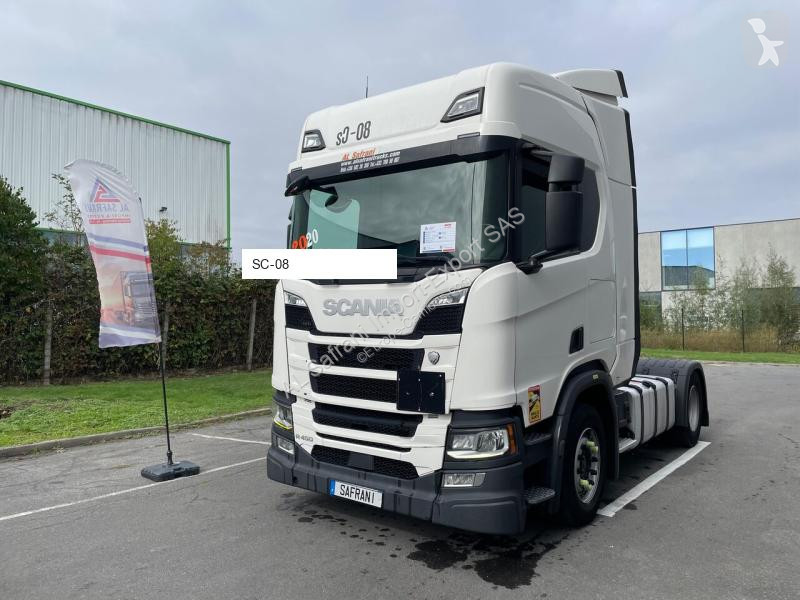 جرار Scania