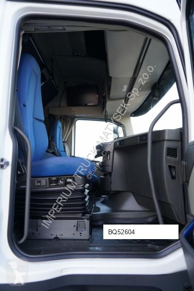 Влекач Volvo FH 460 / LOW DECK / MEGA / I-PARK...
