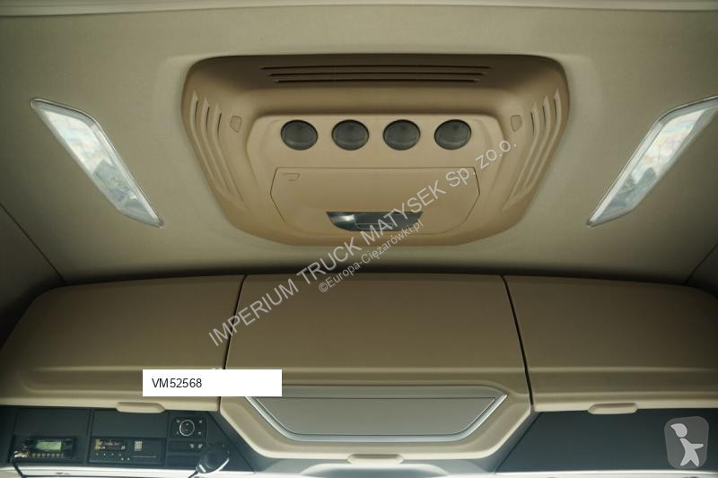 جرار DAF XG  530