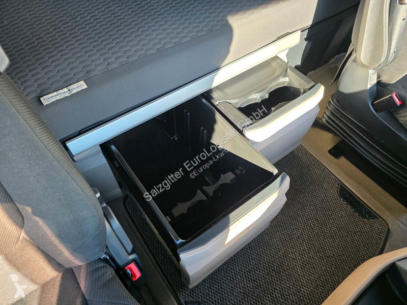 جرار DAF + 530FT | 6E | Intarder | Totwinkelkamera