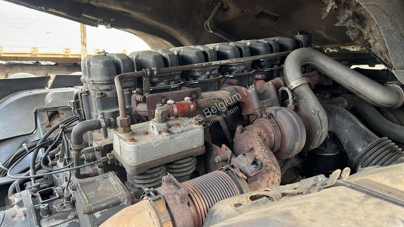 Trekker Scania - 400 (LAMES / POMPE MANUELLE /...