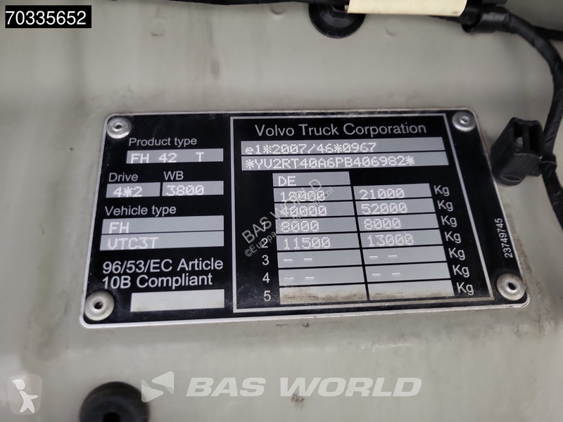 Cabeza tractora Volvo 500  4X2 XL Retarder 2x...