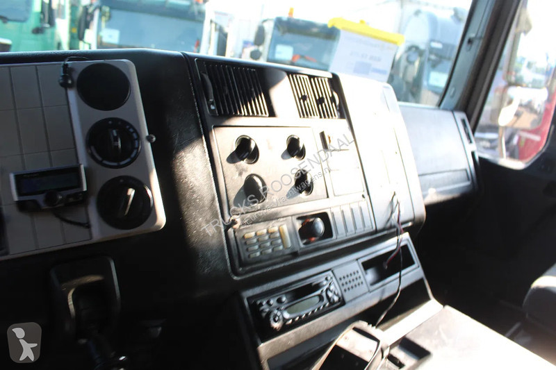 Traktor MAN F2000 reserved !! + PALFINGER...