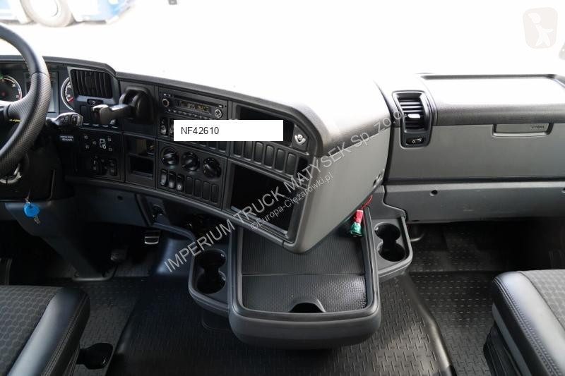 Traktor Scania R R 520 / V8 / 6x4 / DMC: 110...