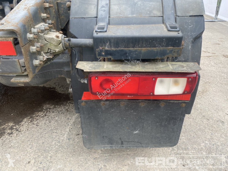 Traktor Renault C520