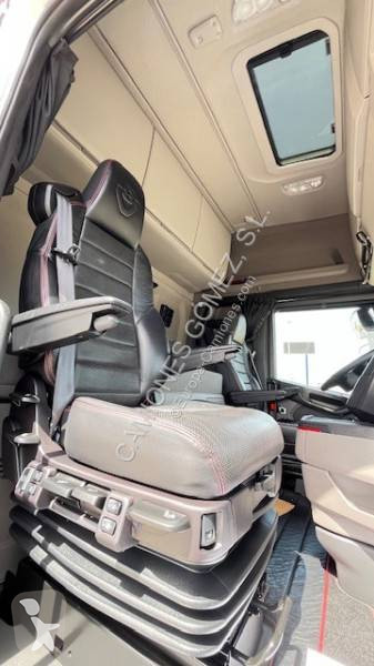 جرار Scania