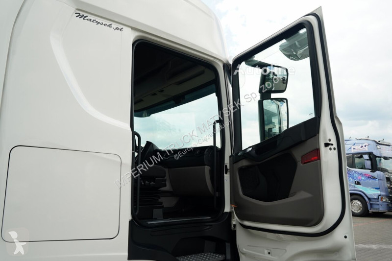 جرار Scania R500
