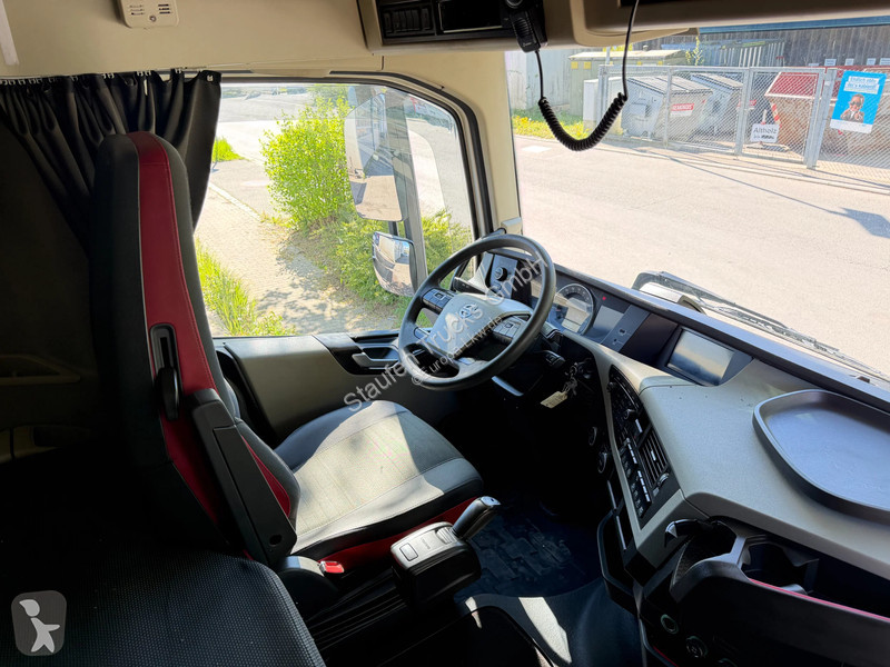 جرار Volvo FH 460 3x Globe *Standard-SZM...