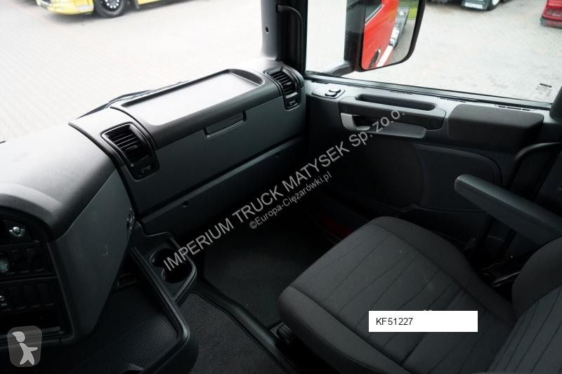 Tahač Scania R 580
