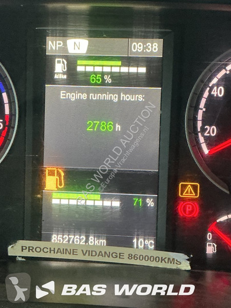 Cap tractor Scania 580