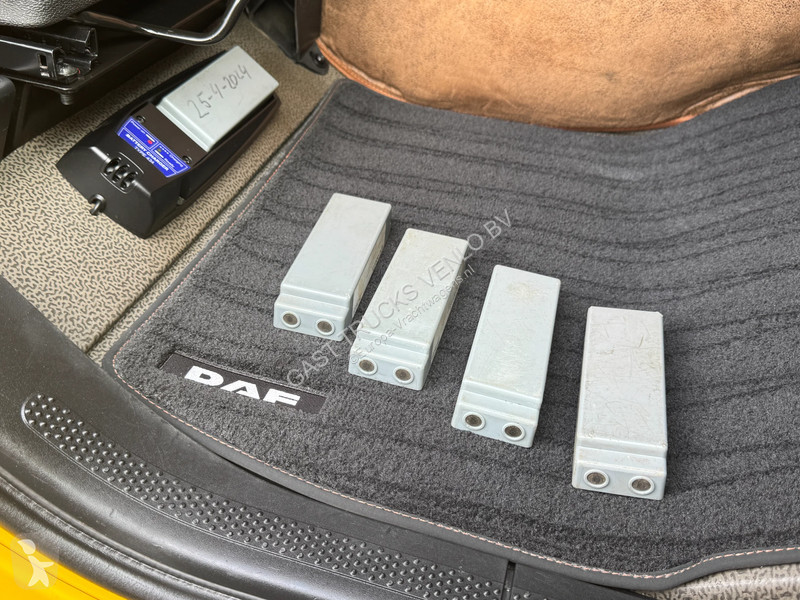 جرار DAF 440 Palfinger PK32080