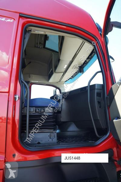 Cap tractor Volvo FH 500