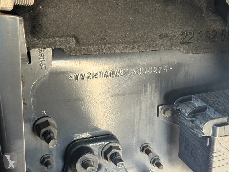 Trekker Volvo 500 Globetrotter XL Special /...