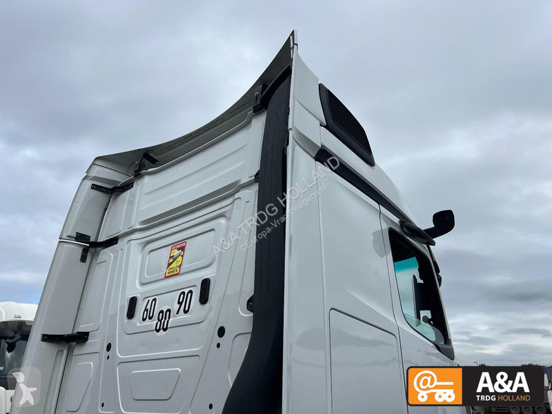 Tracteur Mercedes ACTROS 1845