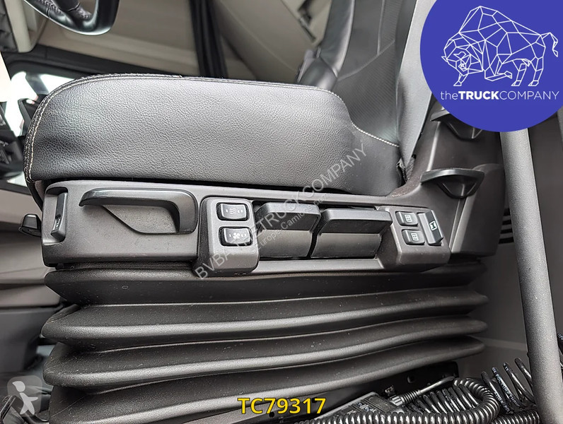 جرار Scania 500