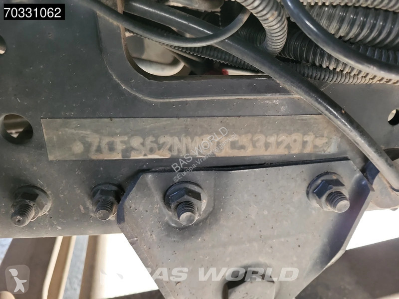 جرار Iveco X-Way 570 6X4 Retarder Standklima...